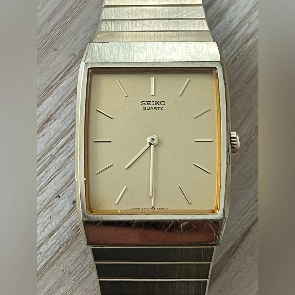 Seiko Men’s Vintage Watch Gold-Tone Rectangular Dial Adjustable Bracelet